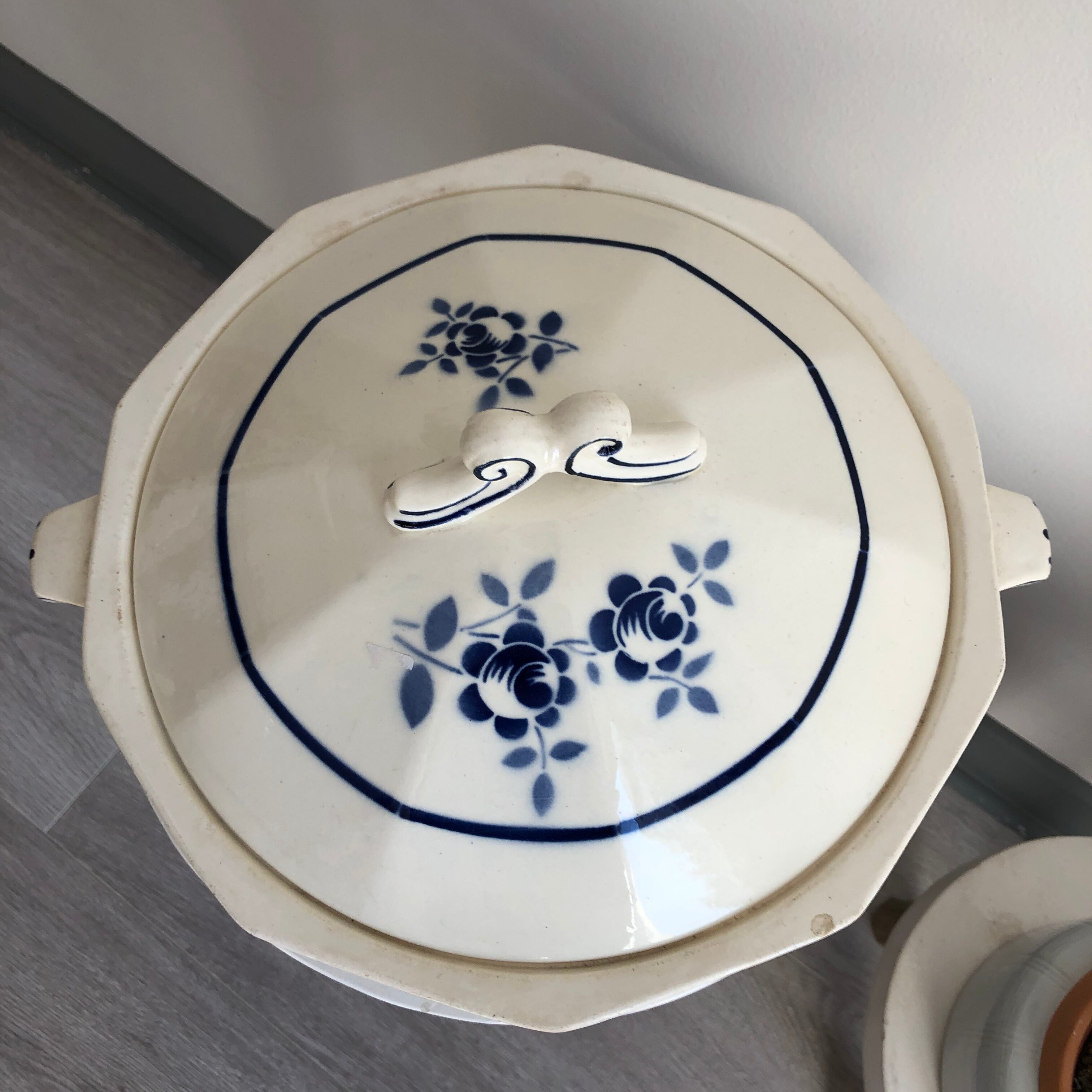 Vintage Iron Earth Soup