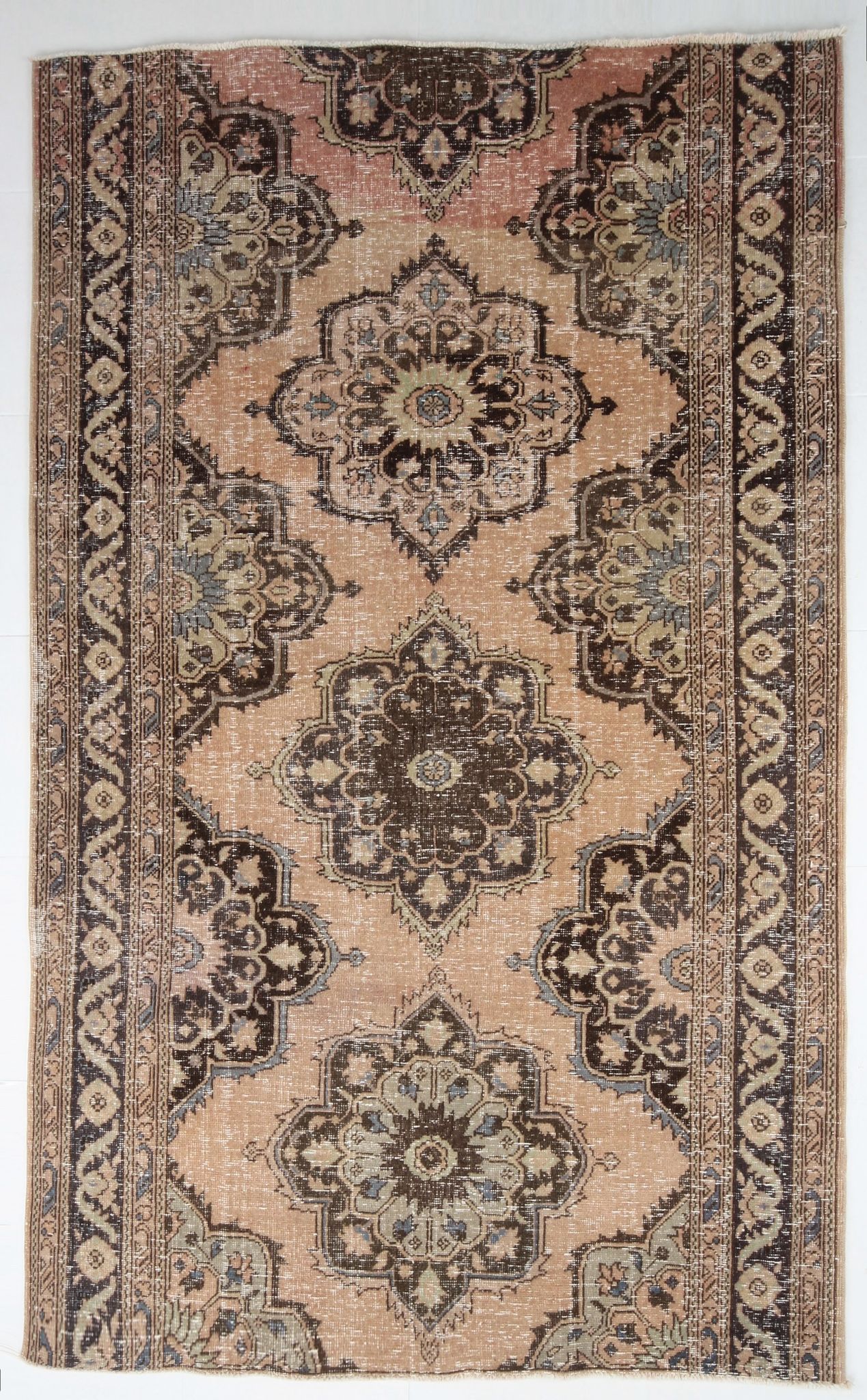 Oriental antique wool vintage rug 232x144cm