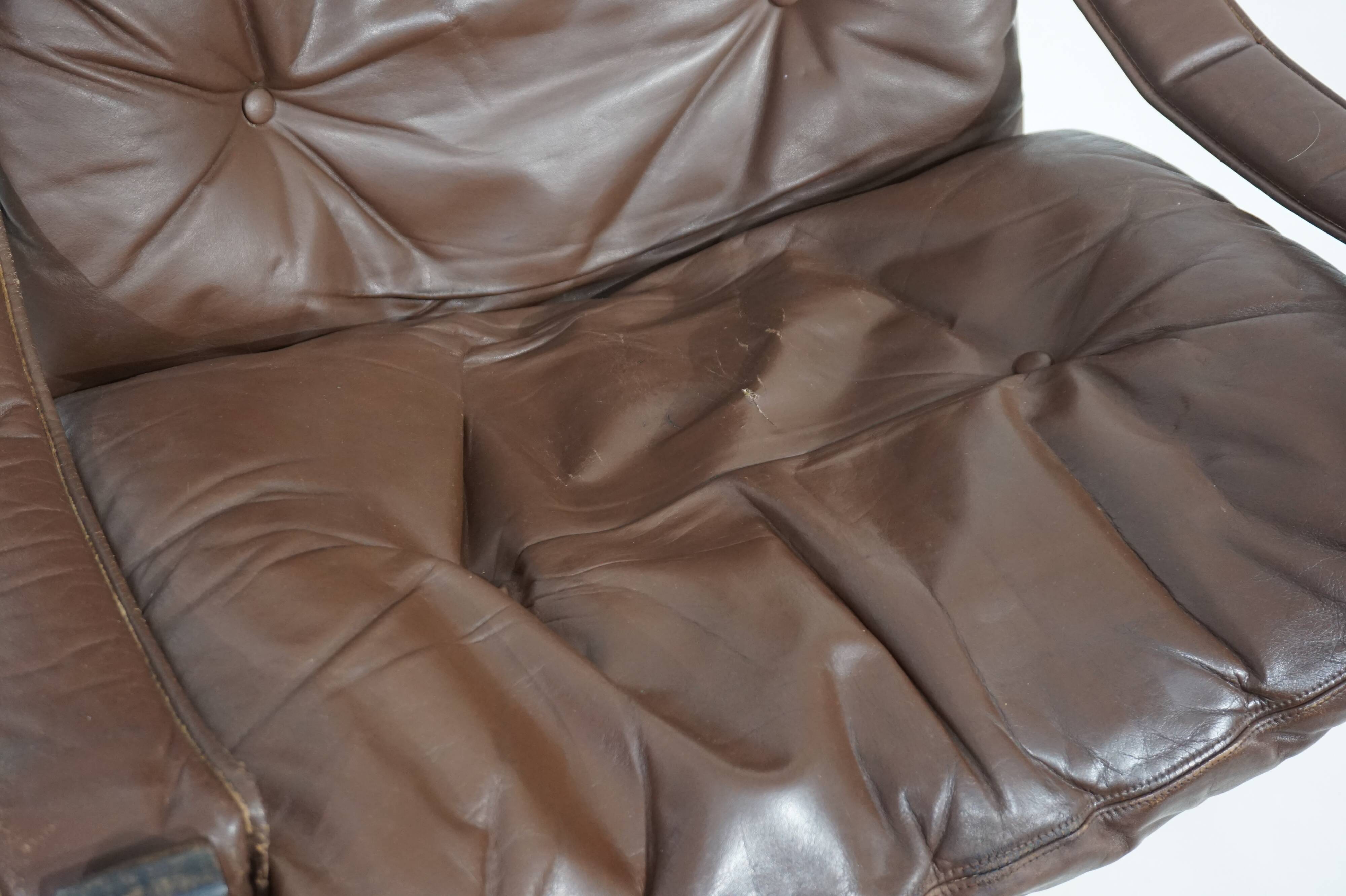 Westnofa Siesta leather lounge chair by Ingmar Relling, 1960