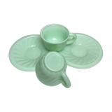 Lot de 2 tasses en opaline verte anciennes