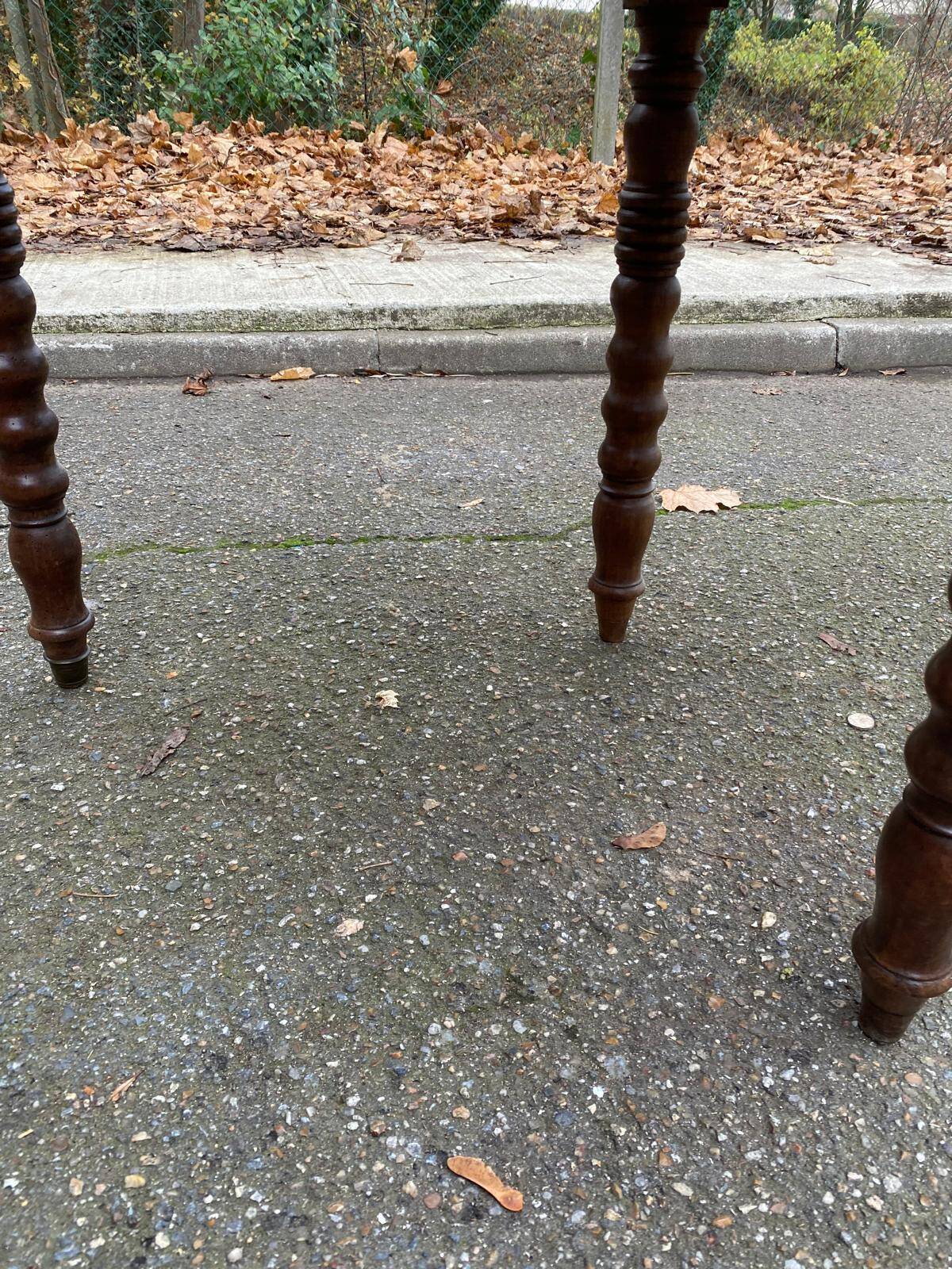 Round extendable dining table with drop leaf, 19th century console table