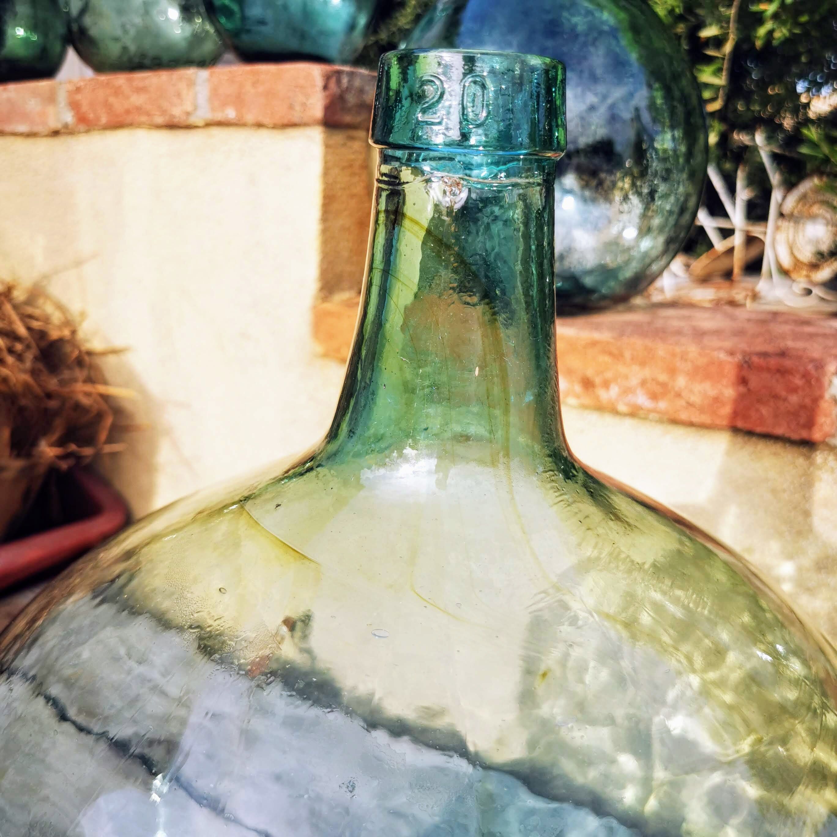 Demijohn green 20 liters