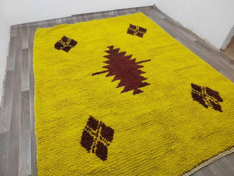 Traditional handmade Berber rug 200cm x 300cm