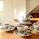 6 tasses porcelaine anglaise et soucoupes