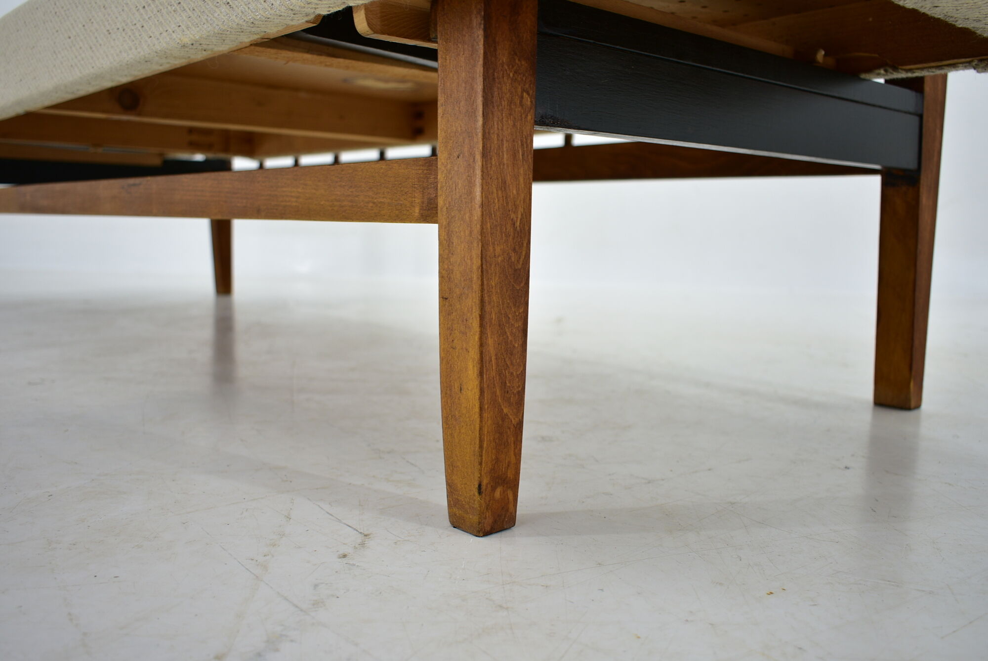 Mid-Century Sofa / Daybed Designed by Miroslav Navratil, 1960s