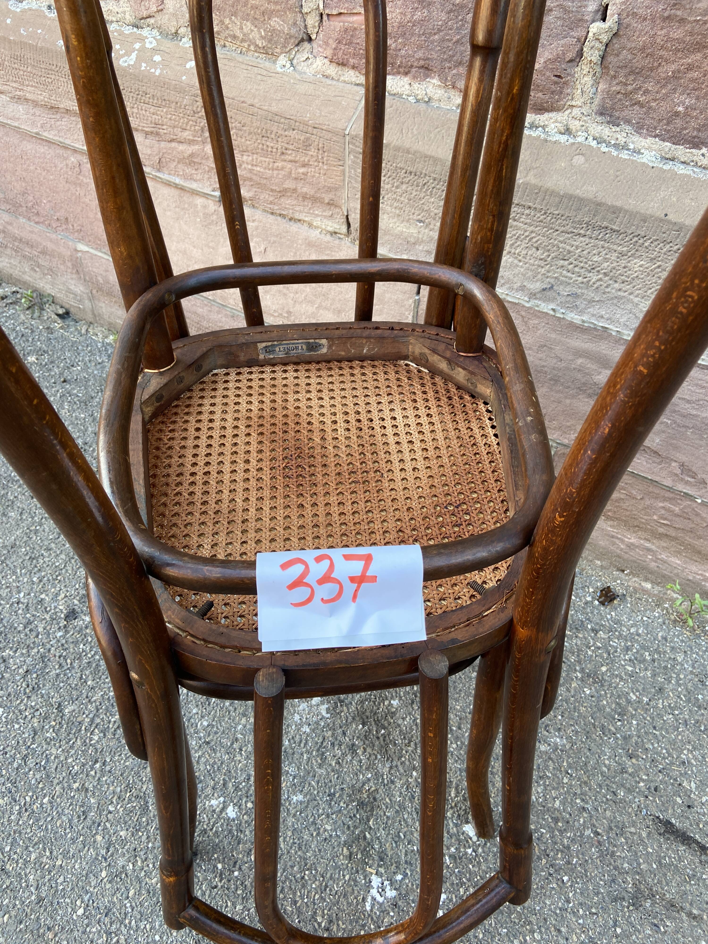 2 chairs bistro Thonet Nr 56 curved wood