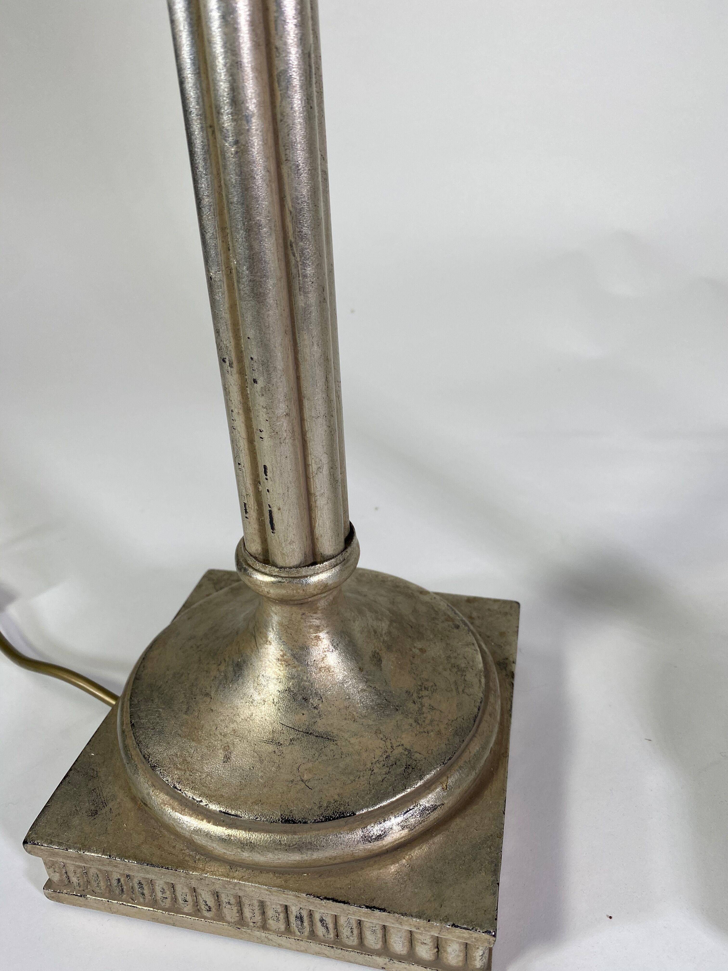 Silver metal palm lamp foot