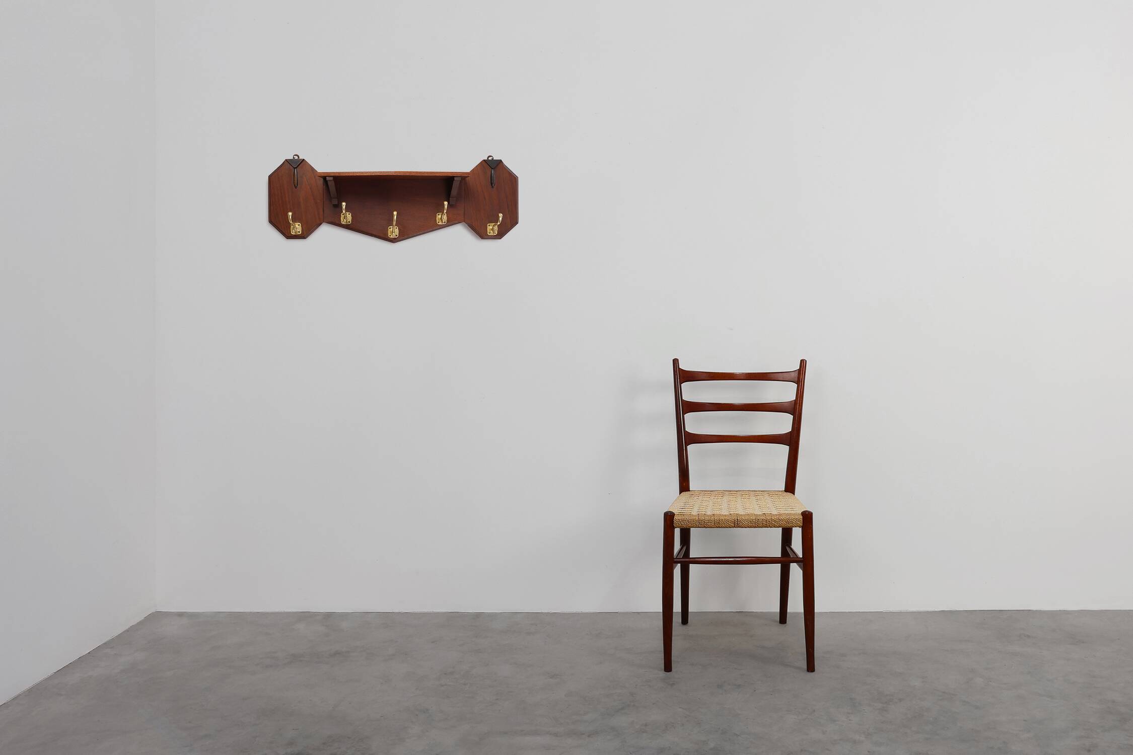 Art Deco coatrack in oak and copper, Belgium 1920s