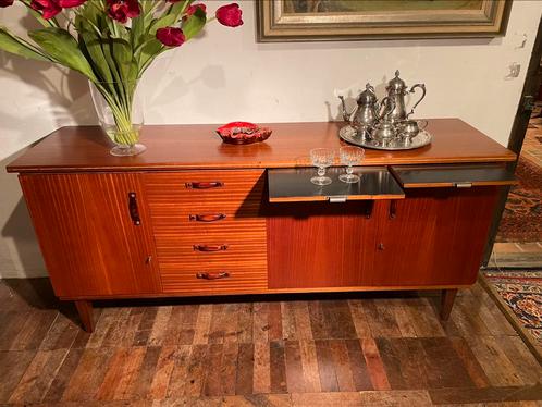 MCM teak sideboard 60s