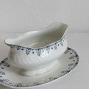 Gien "Memphis" iron clay sauce boat