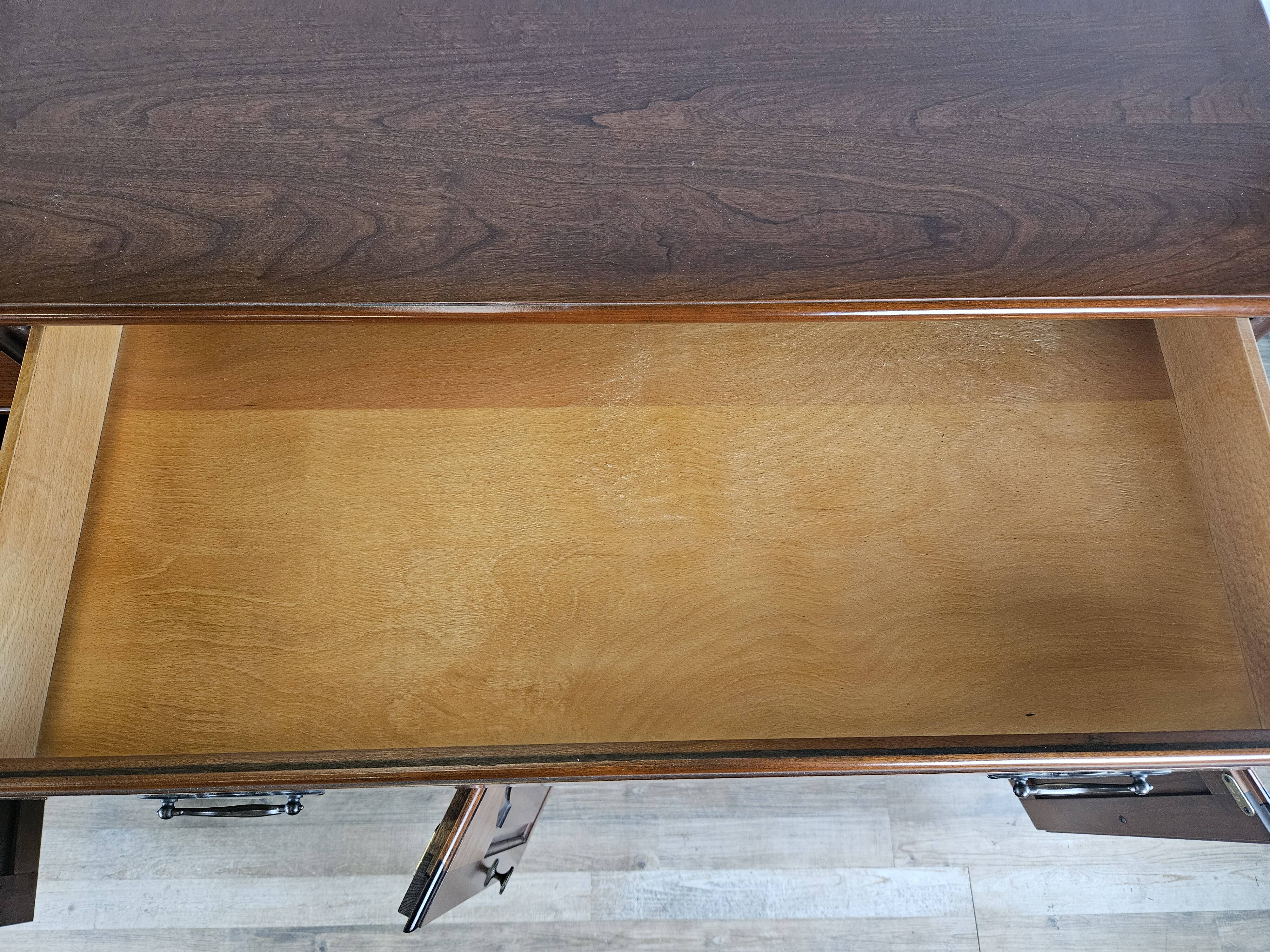 Buffet de Fantoni en massif merisier