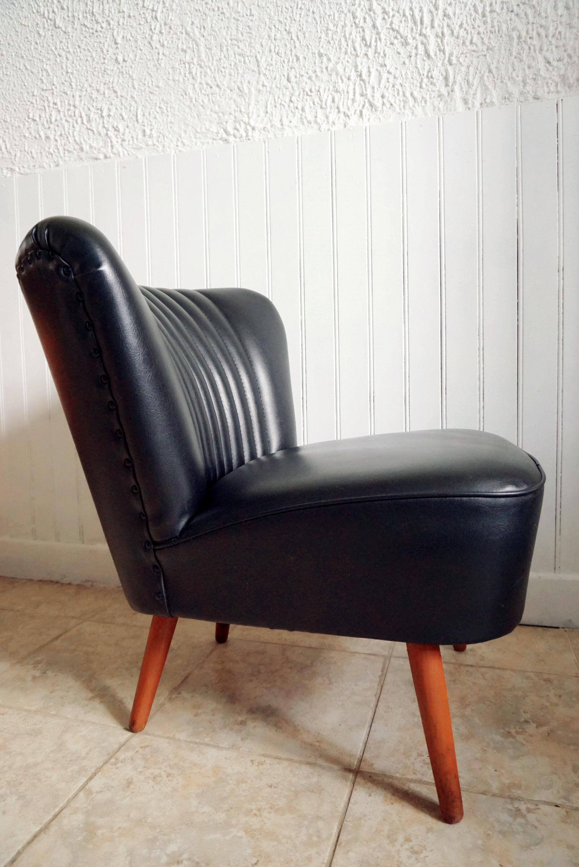 Studded Cocktail black Chair