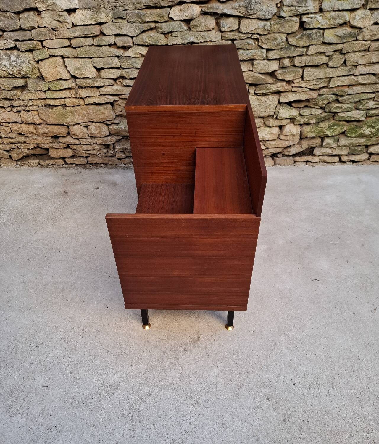 Modernist chest of drawers