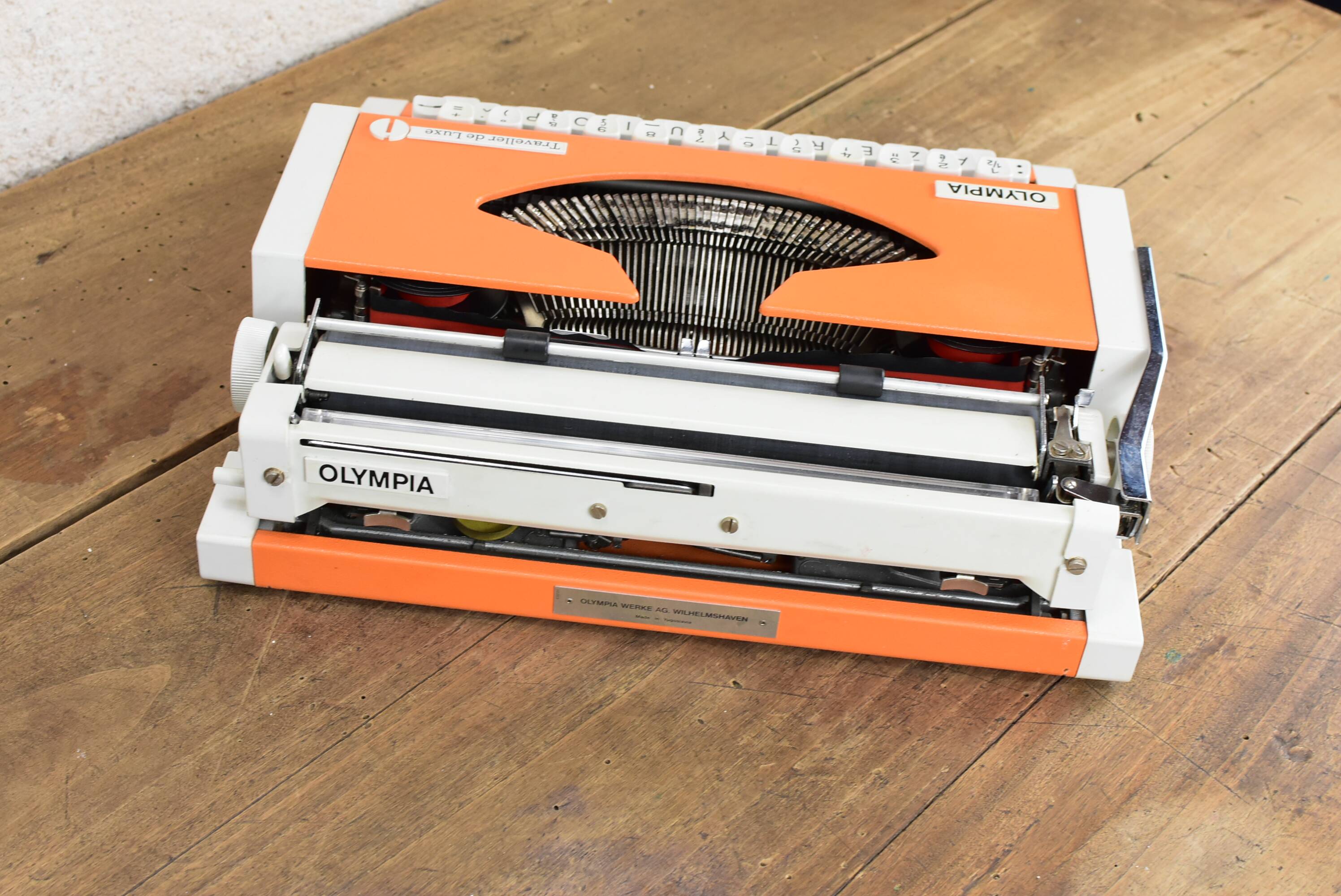 Olympia Traveller luxury typewriter
