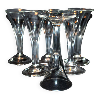 Set of 6 old liqueur glasses - flared tulip shape in cut crystal 1900