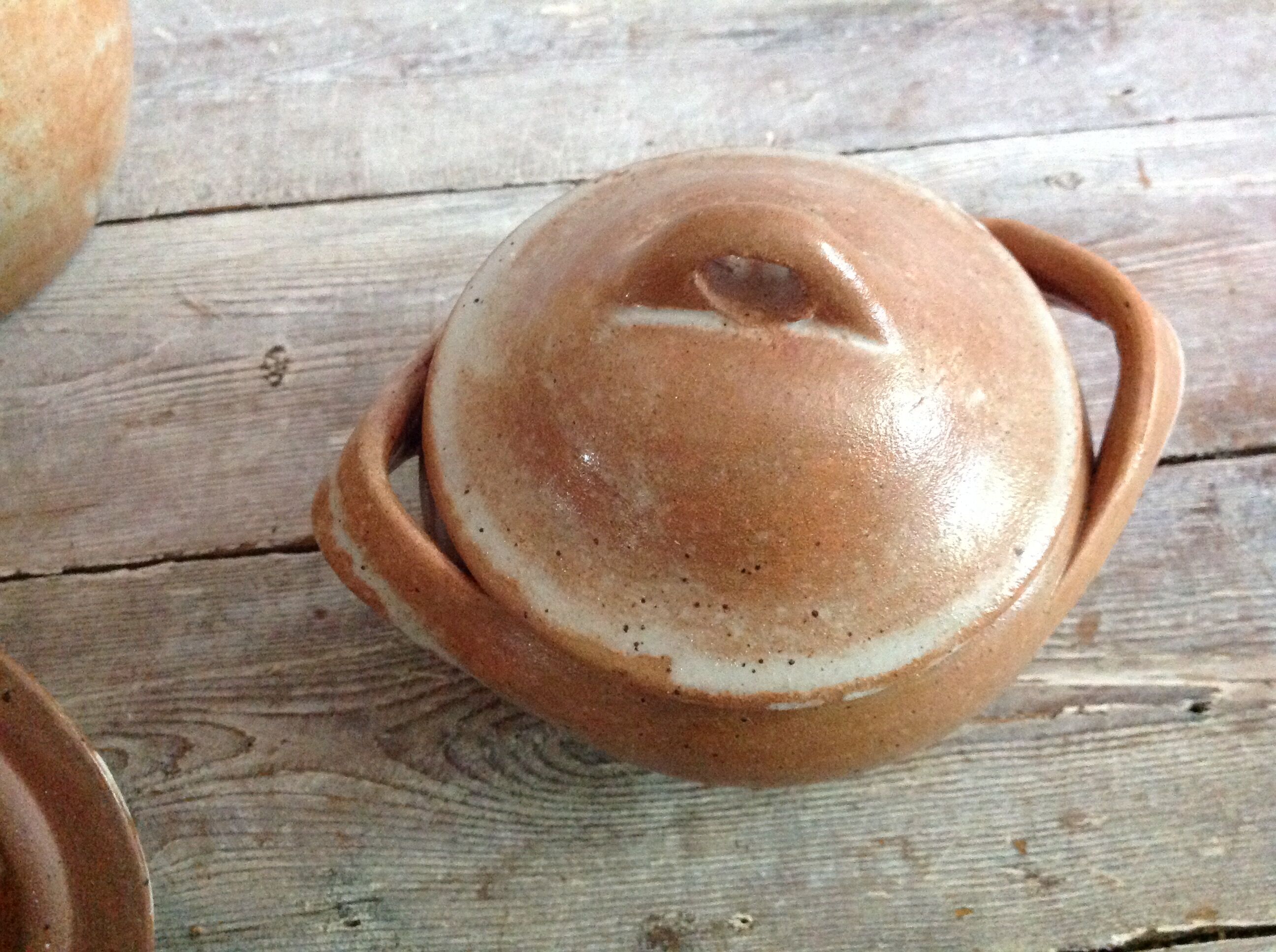 Teapot in reeds and its sugar bowl