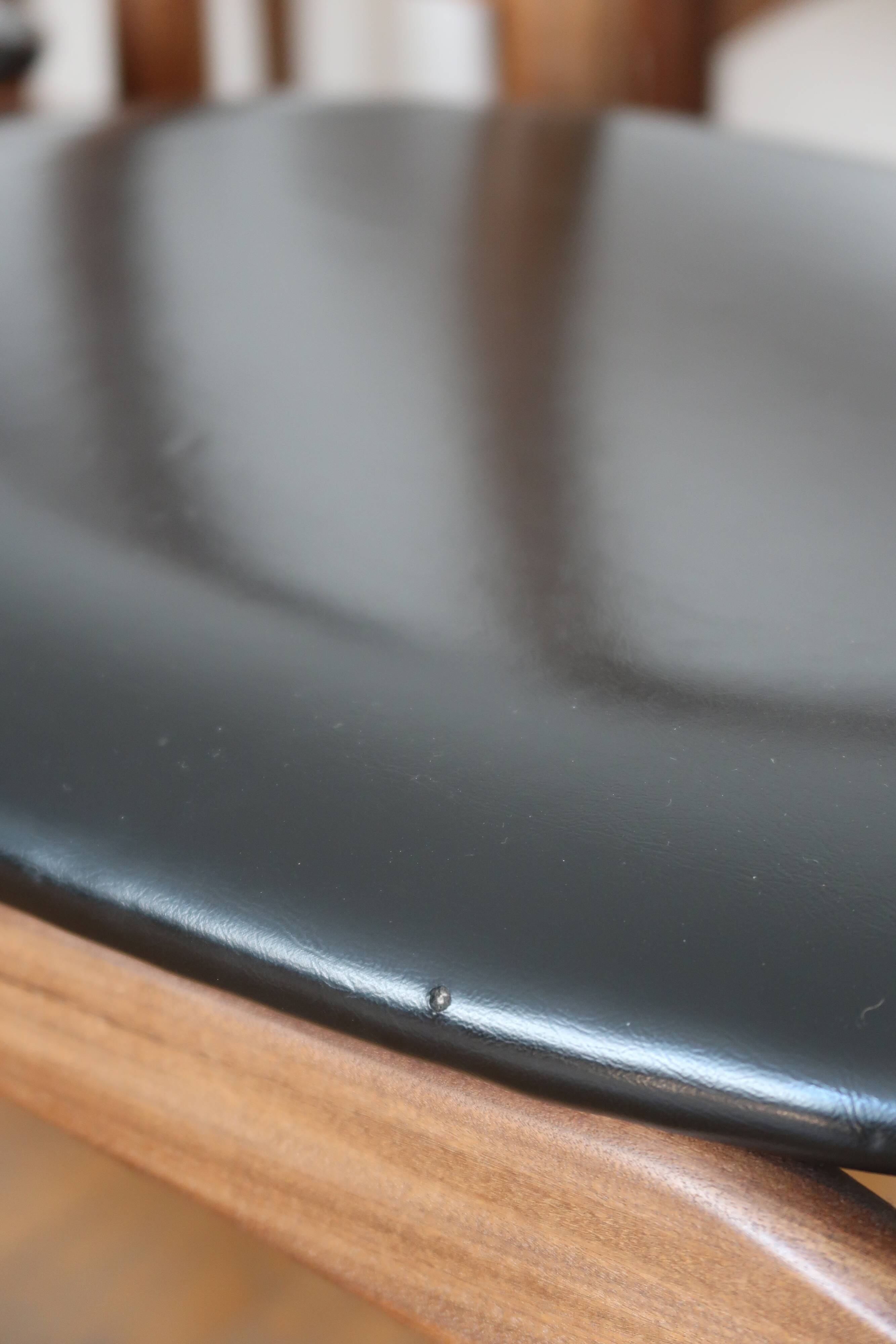 6 chairs skaï teck Bramin made in Denmark