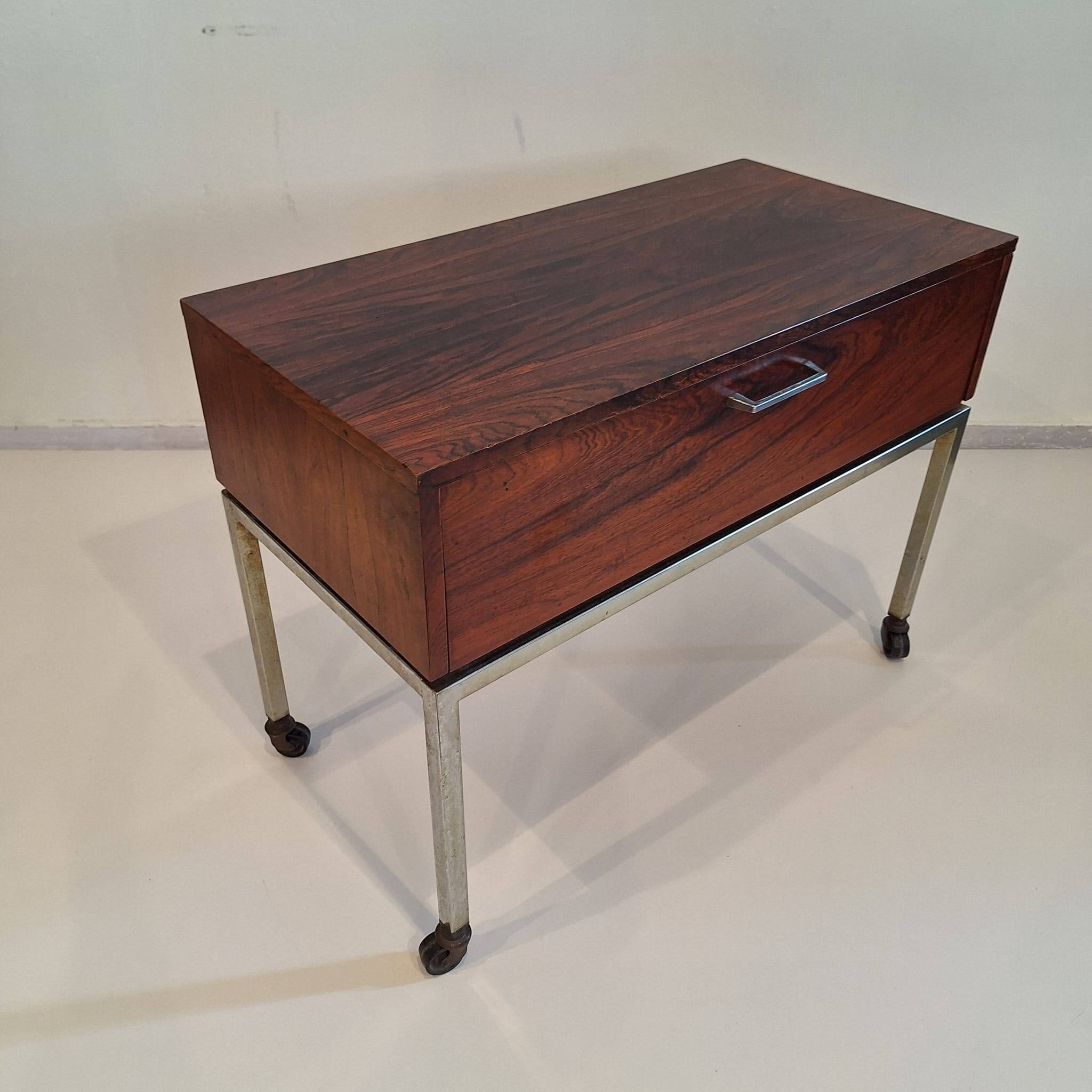 Table d'appoint en palissandre vintage