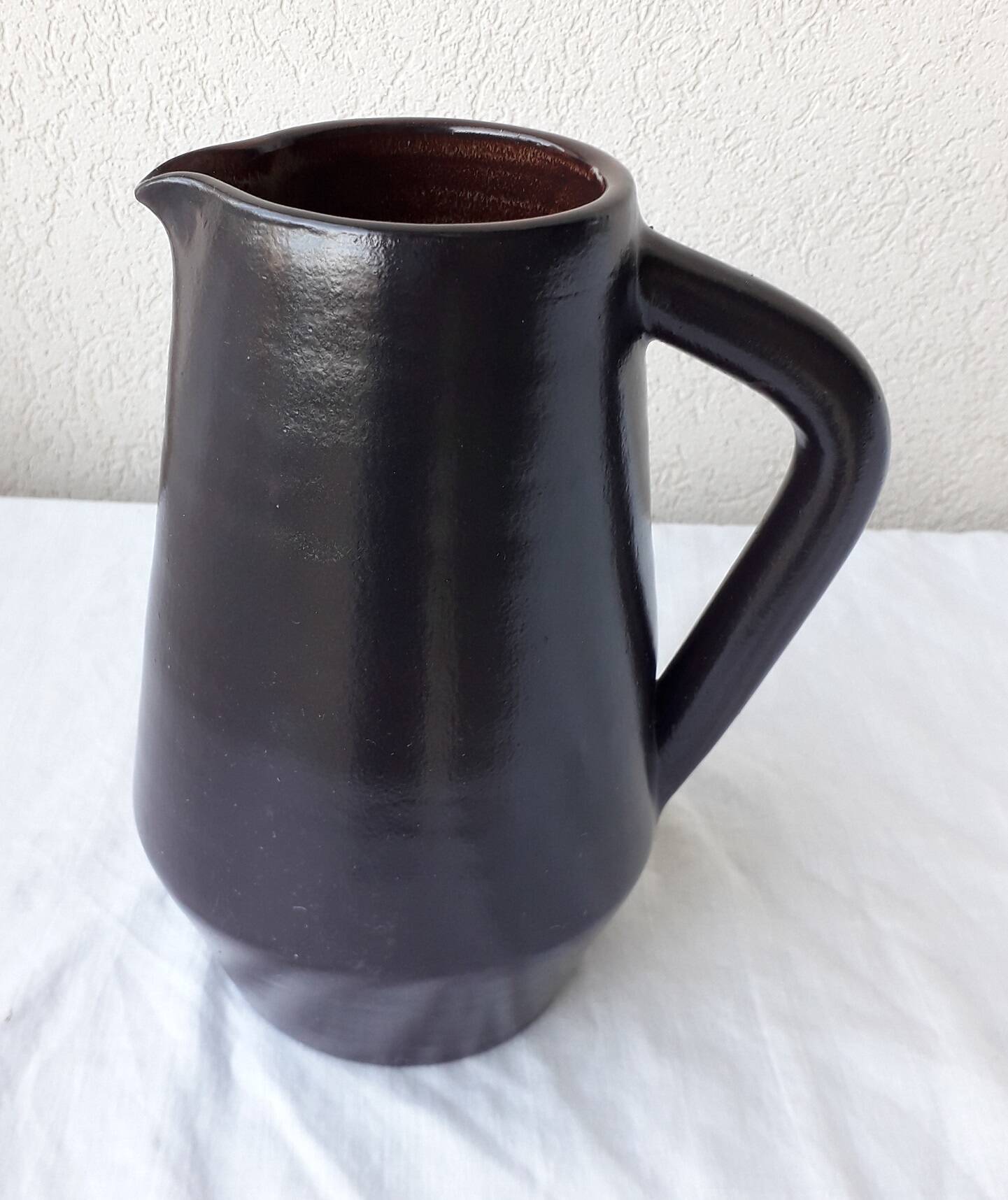 Brown Arts Céram pitcher