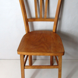 Chaise en bois vintage