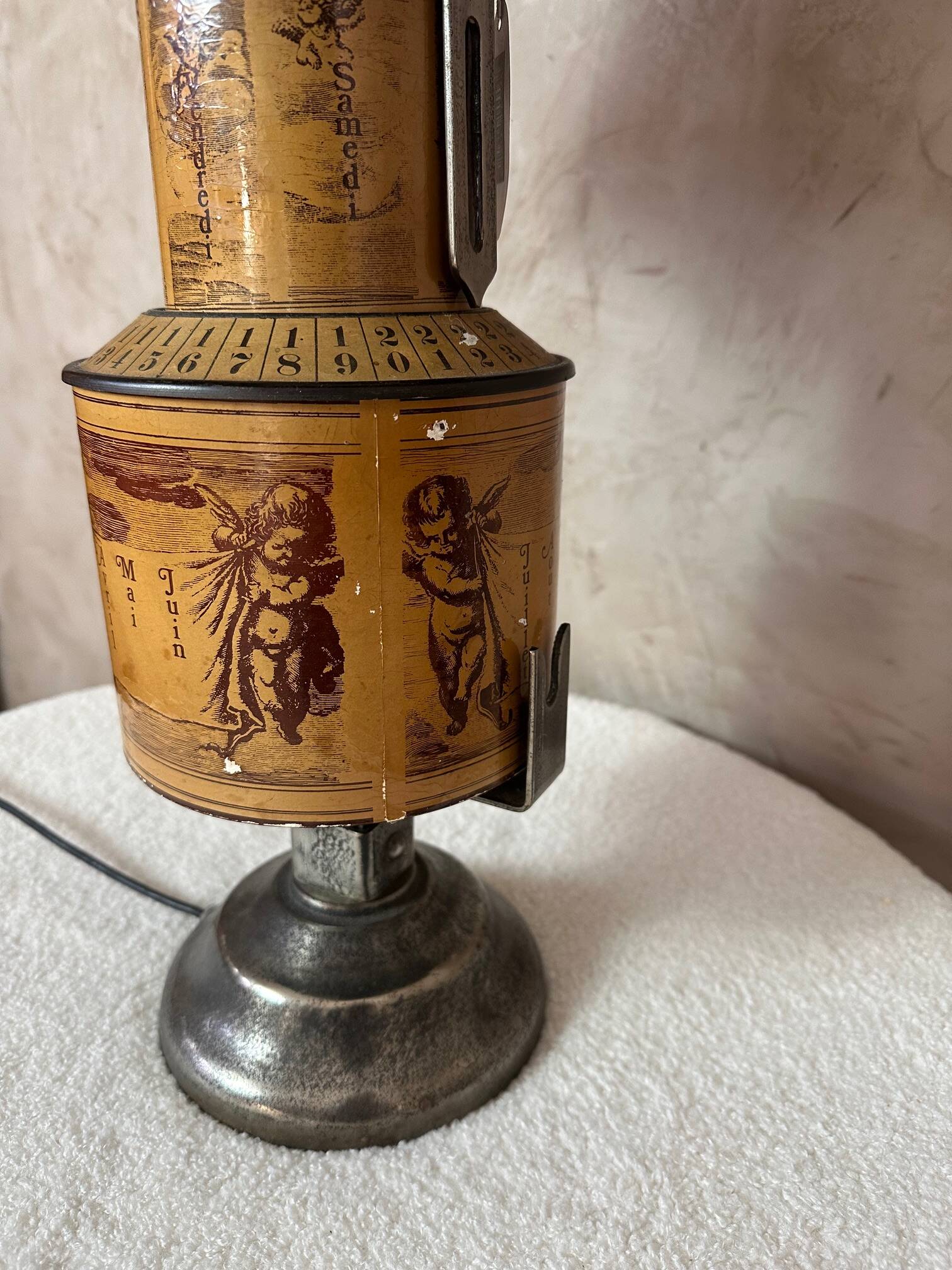 1920 Calendar Lamp