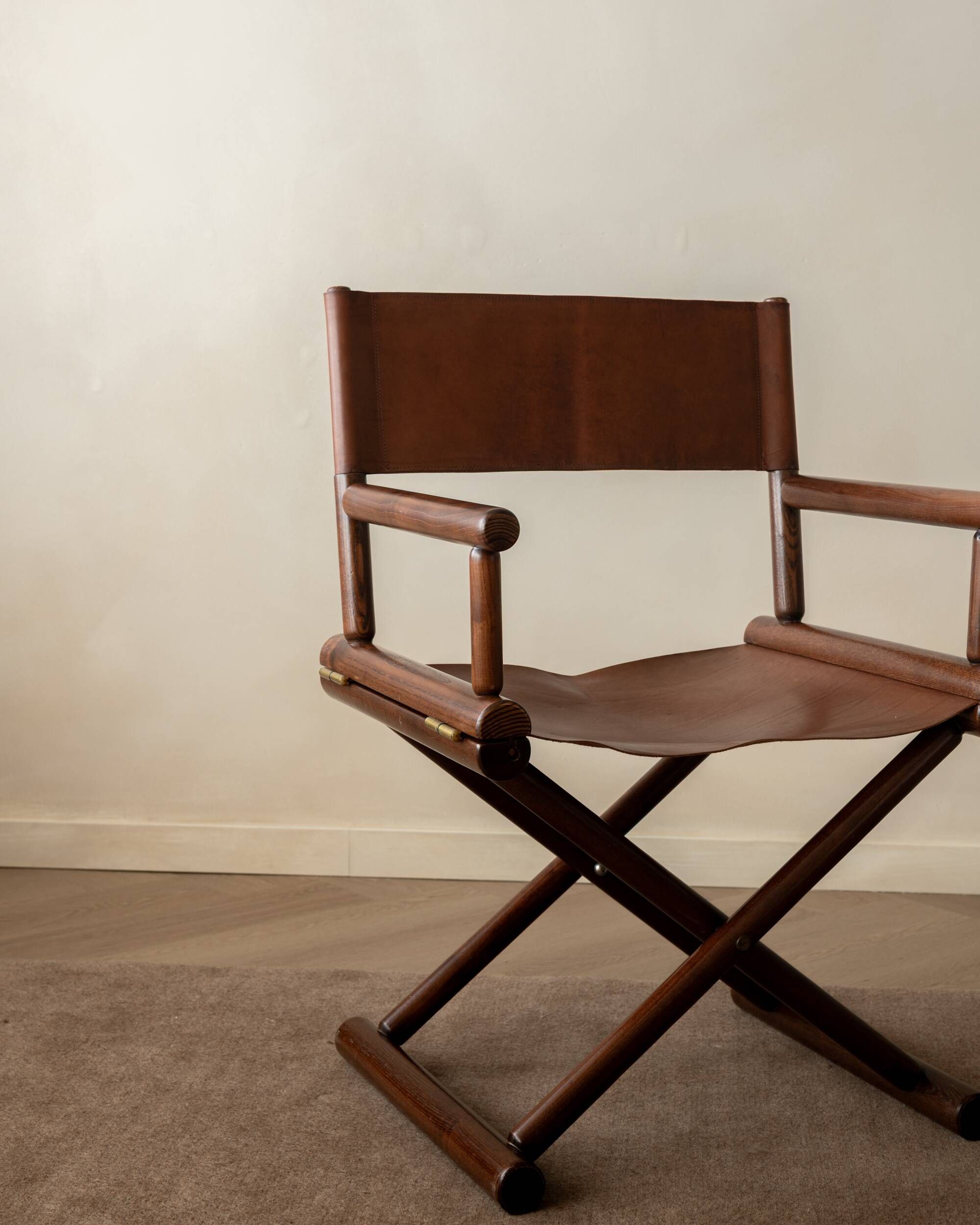 Italian Modern Vintage Folding Director's Chair in Wood and Leather, 1980s