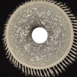 Vintage suspension in half shell speckled with pearls