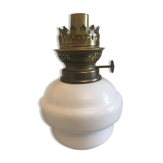 Oil lamp