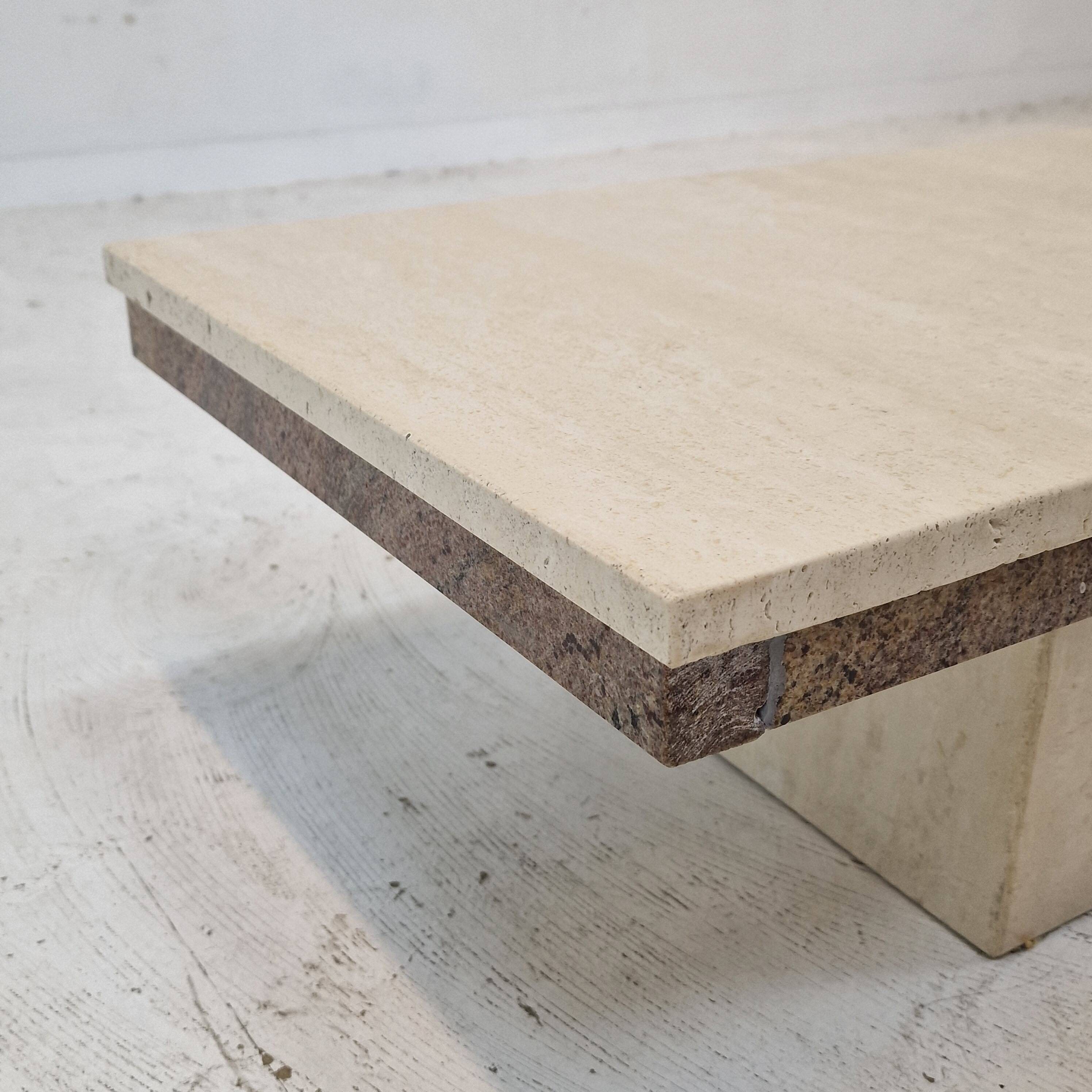 Table basse italienne en travertin et granit