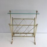 Porte-revues de style néoclassique en laiton et tablette en verre de la Maison Jansen