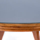 Round table