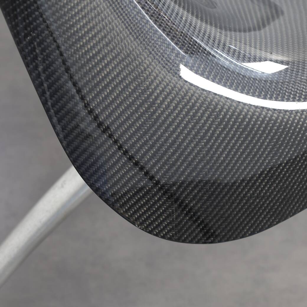 Very Rare Carbon Fibre “Elephant” Lounge Chair Herbert Schultes, Lensvelt