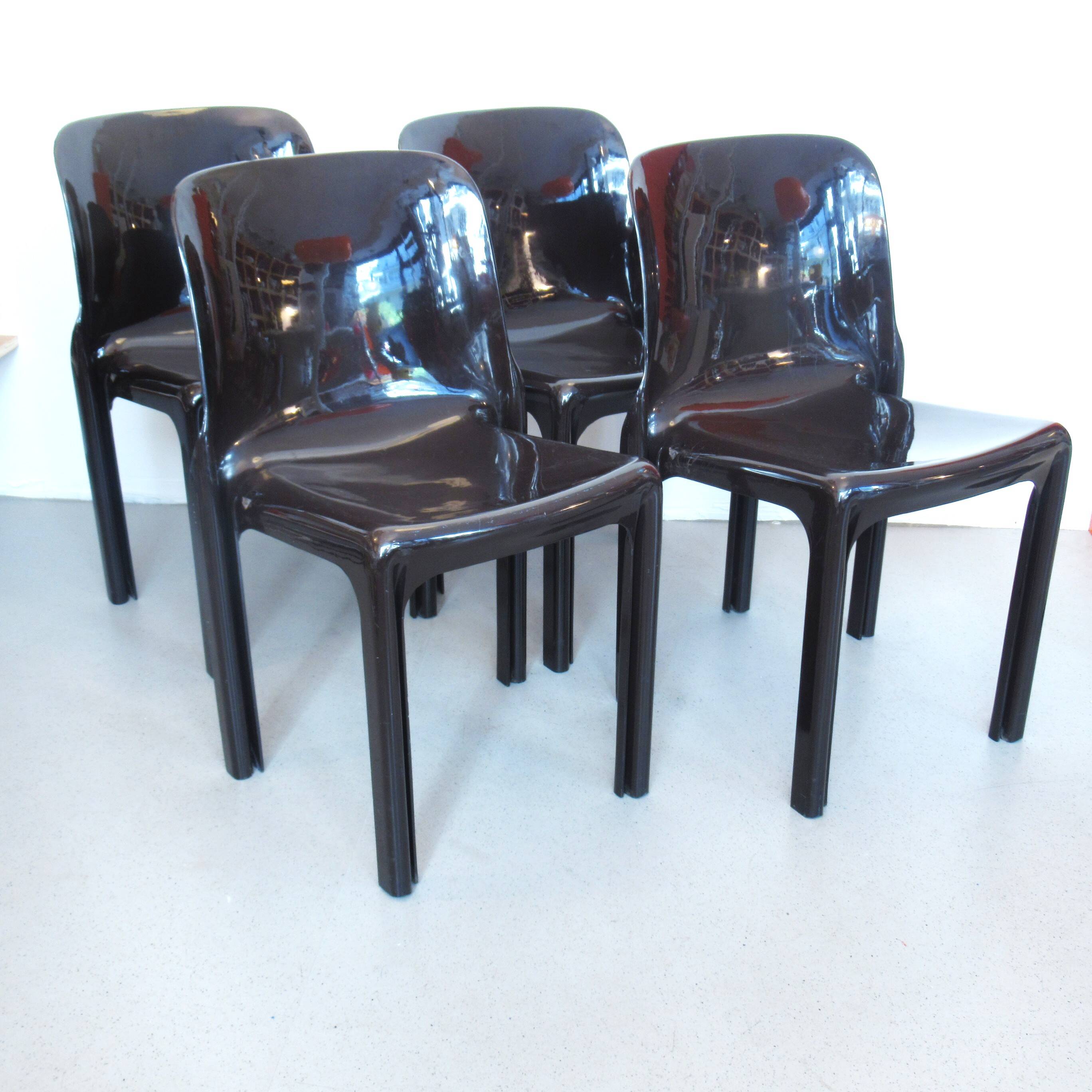 Set de 4 chaises Selene marron Magistretti Artemide