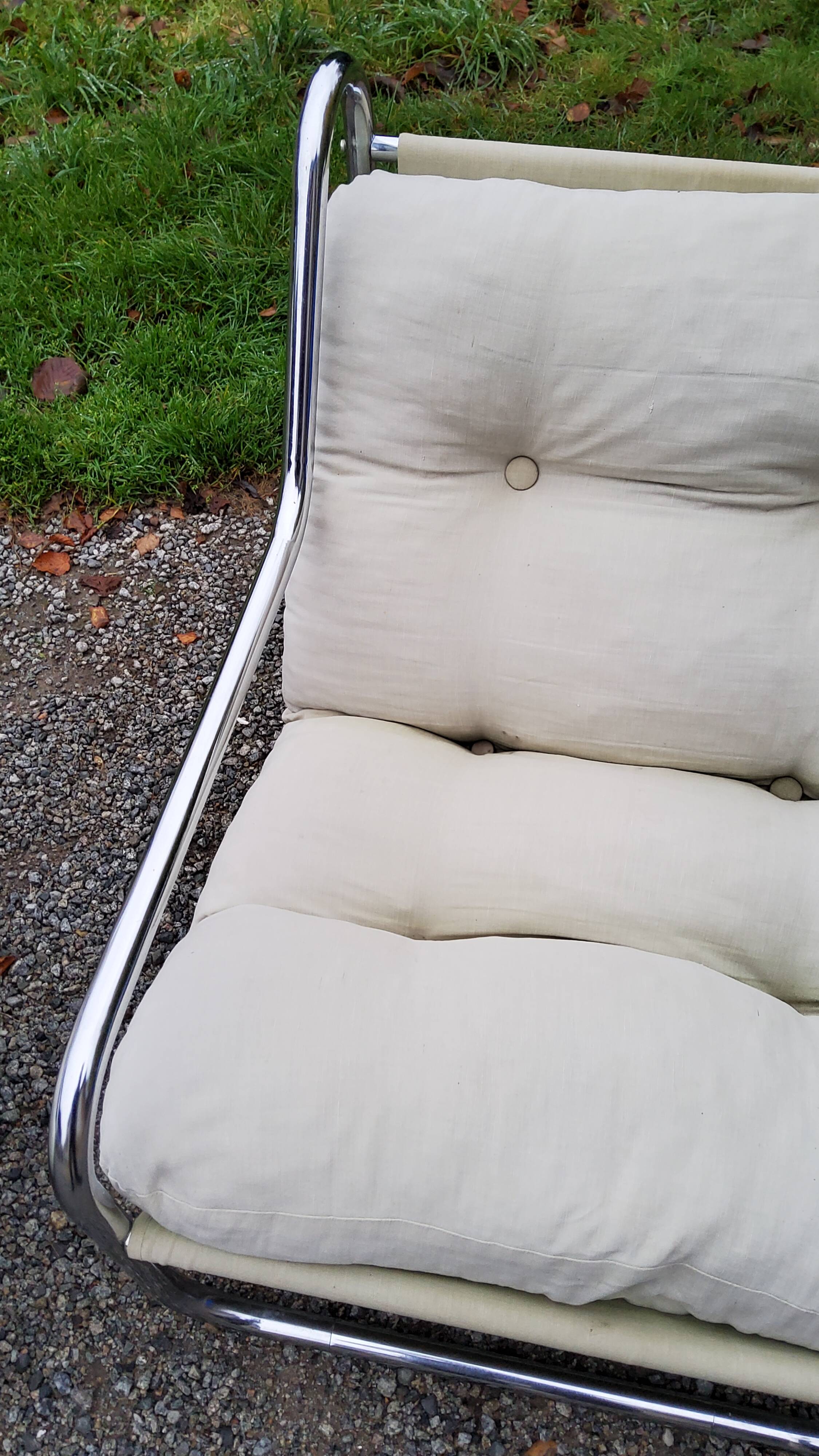 Pair of armchairs from the 70s chrome tubes and cotton canvas