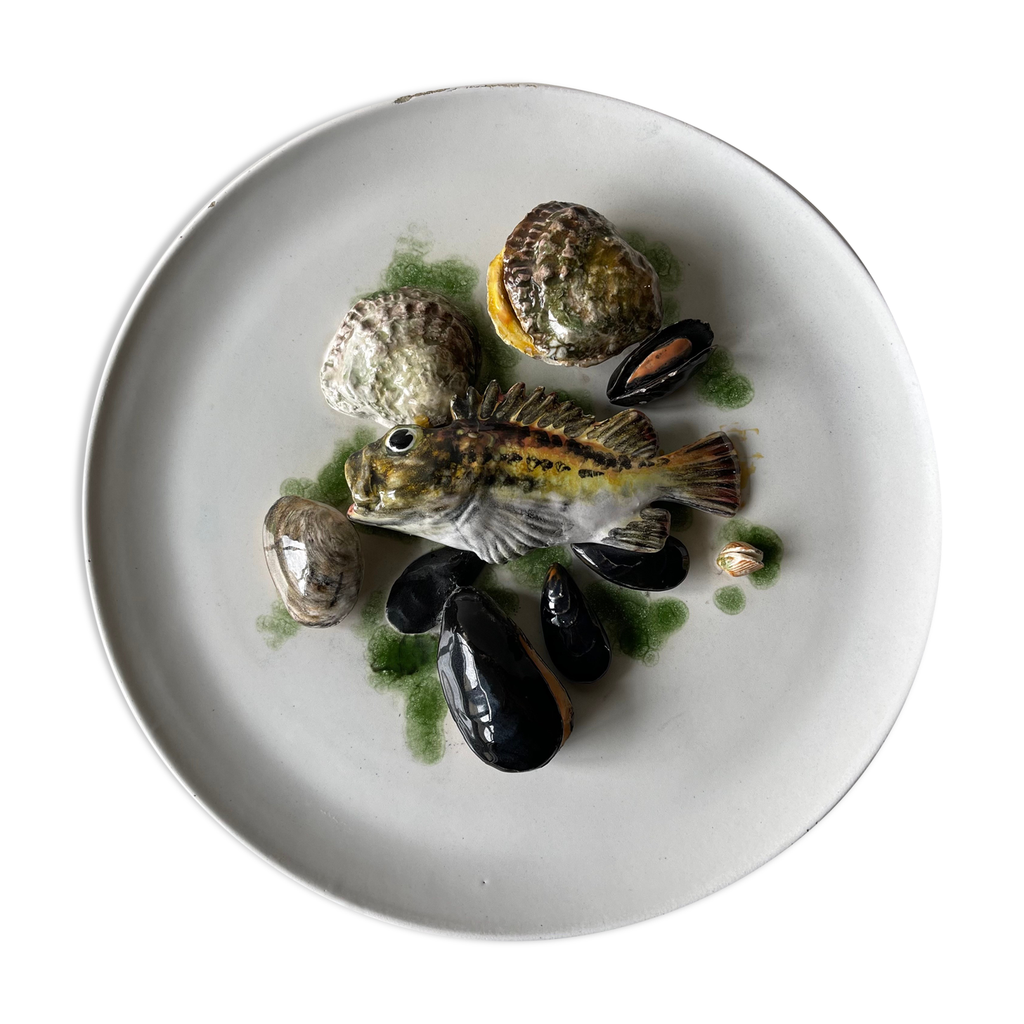 Vintage seafood barbotine dish