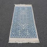 Oriental carpet 138 cm x 70 cm