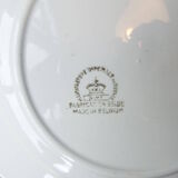 8 assiettes plates