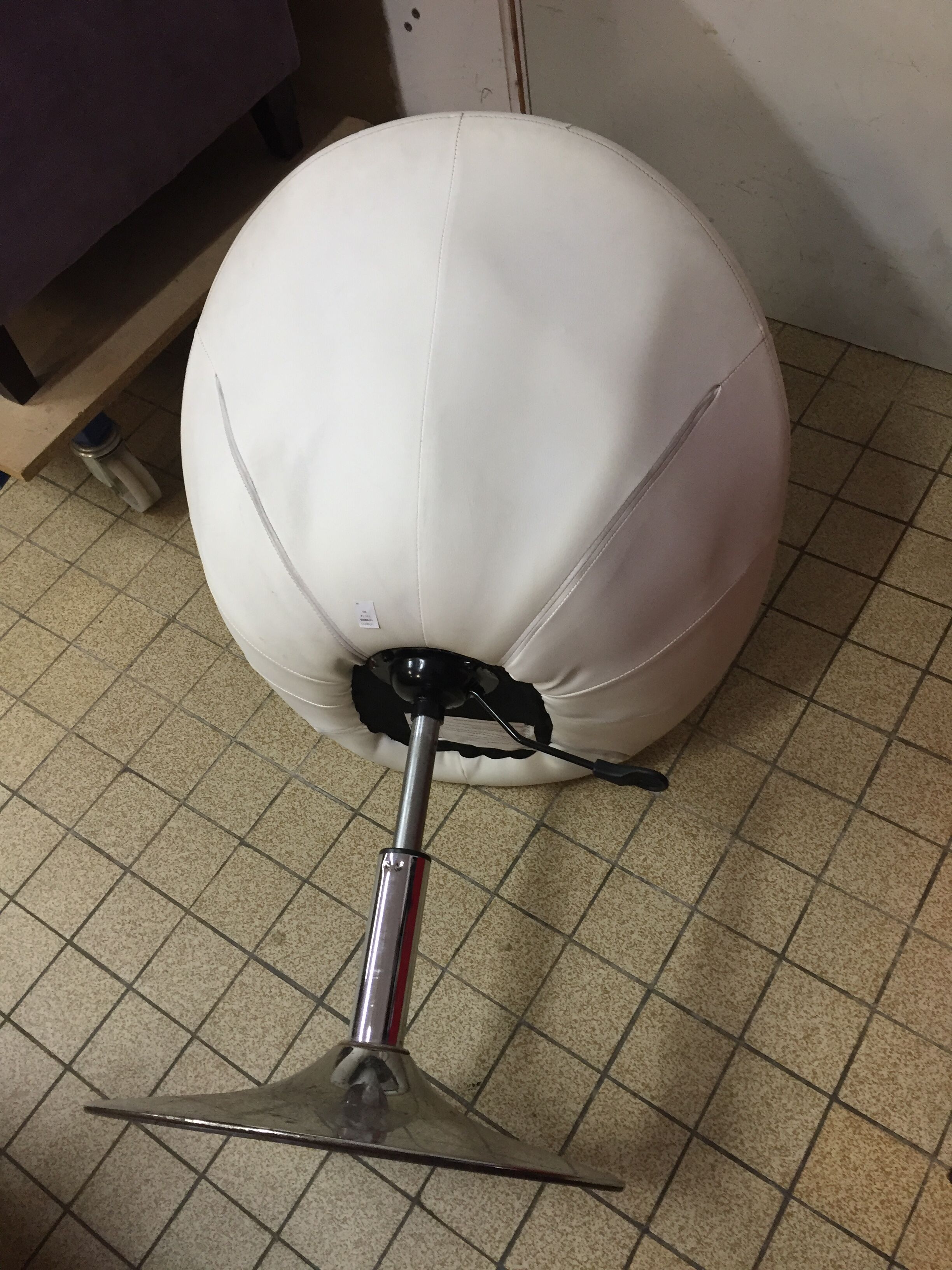 Paire Fauteuil tulipe cuir