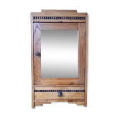 Medicine cabinet