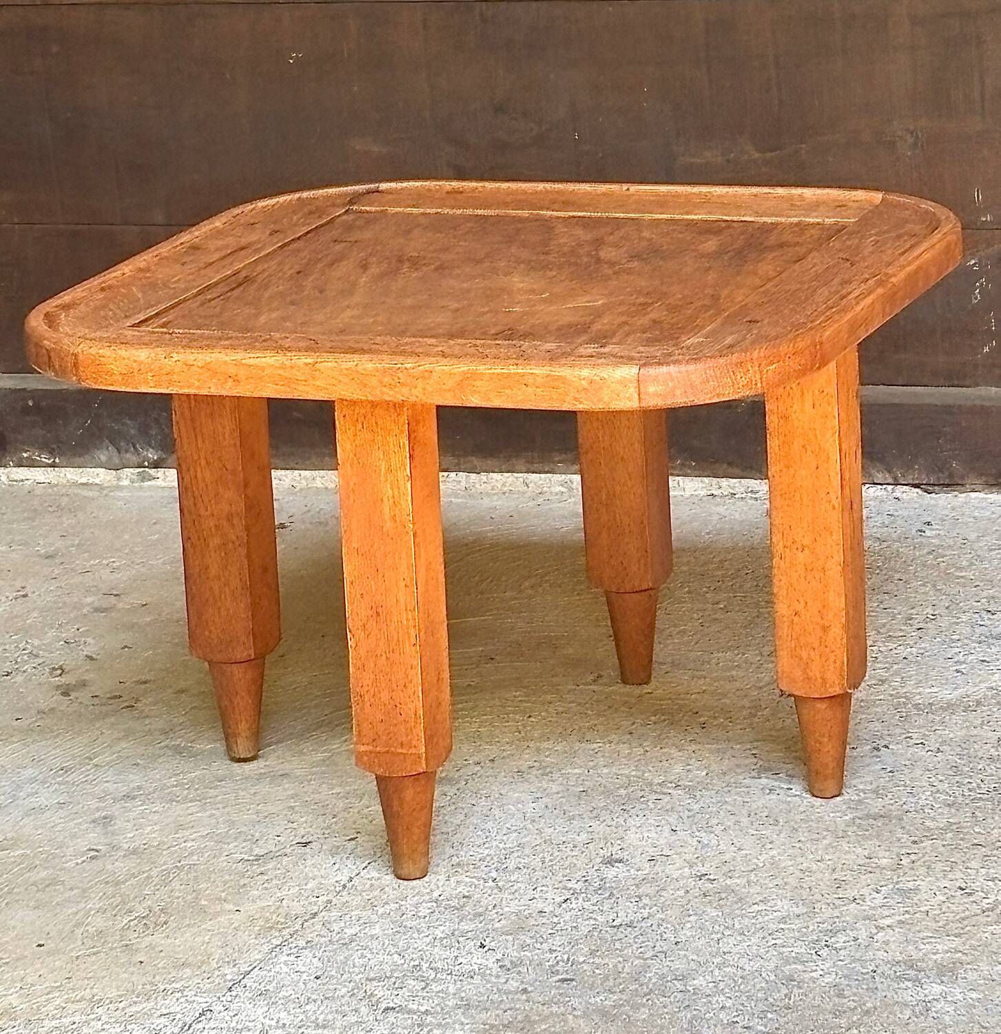 Table basse en chêne par Guillerme & Chambron
