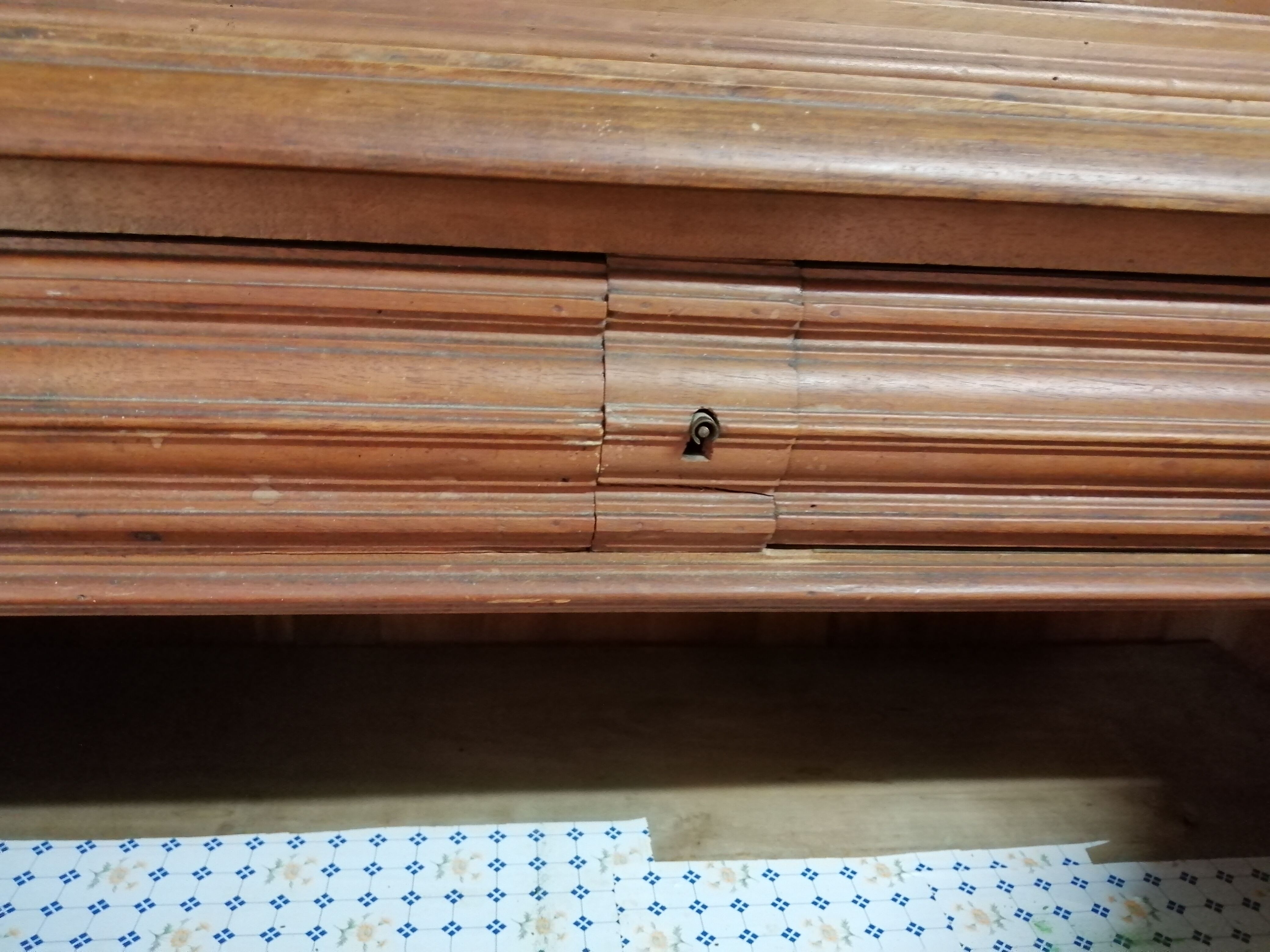 Buffet de Style Henri II 2 Corps