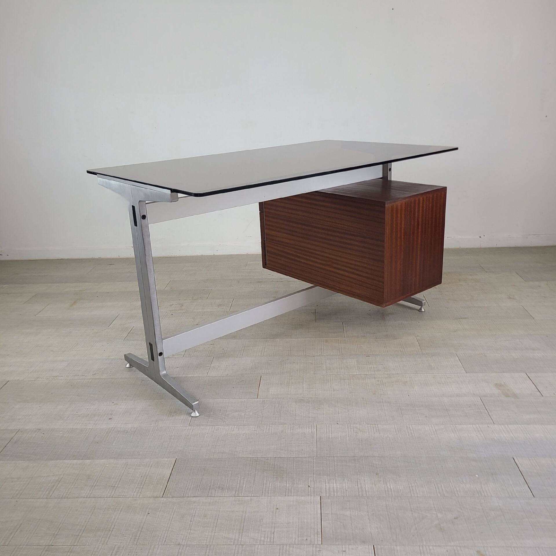 Modernist vintage desk Étienne Fermigier 1970s