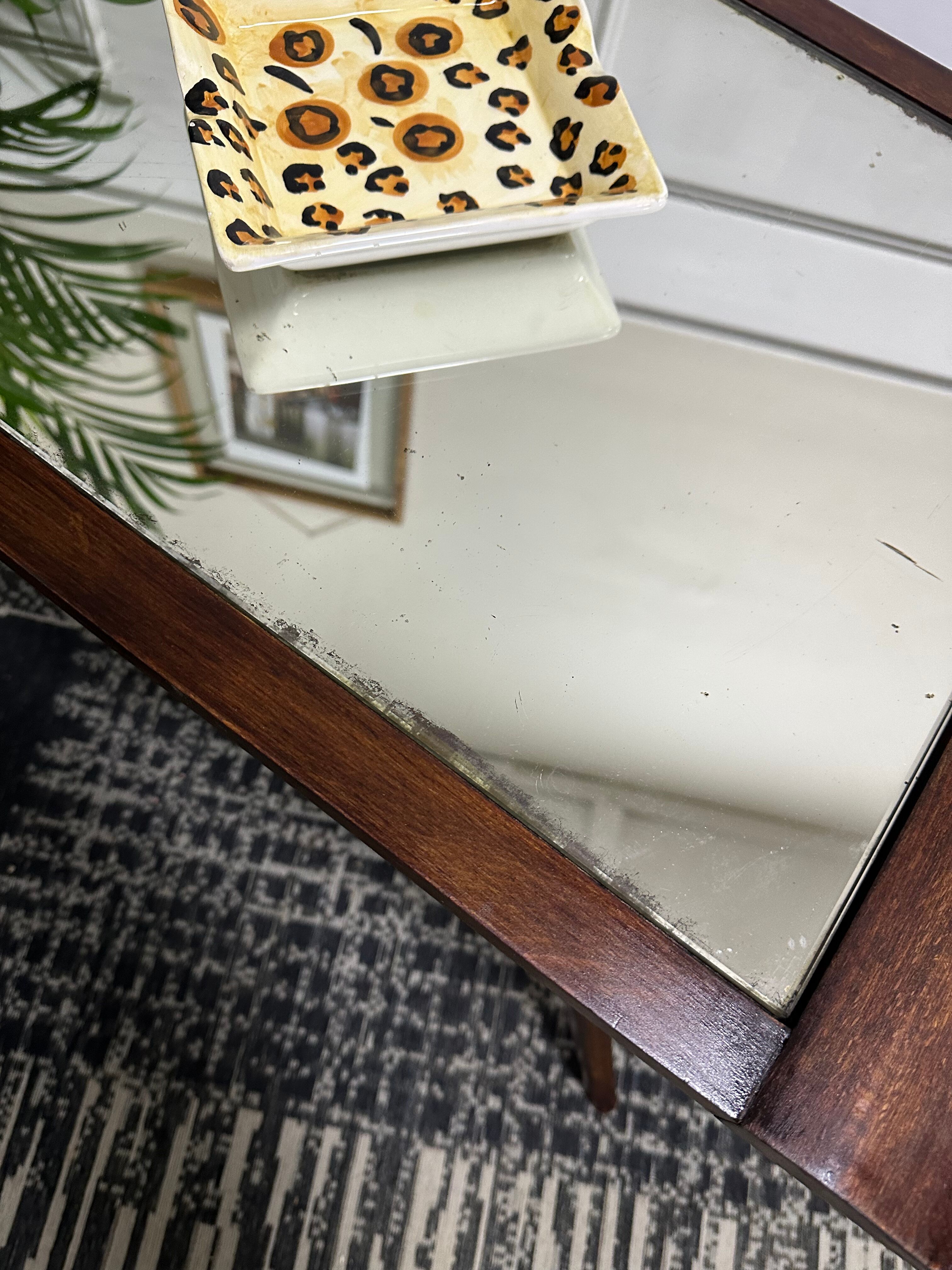 Mirror coffee table and compass legs