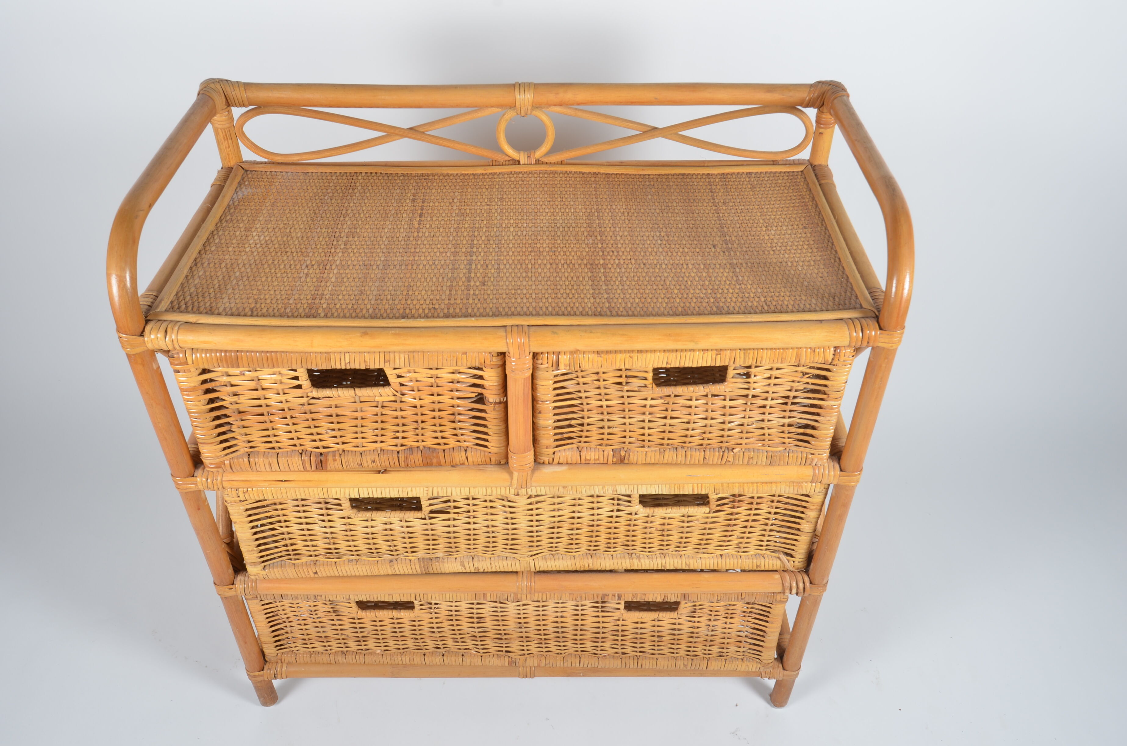 Rattan dresser
