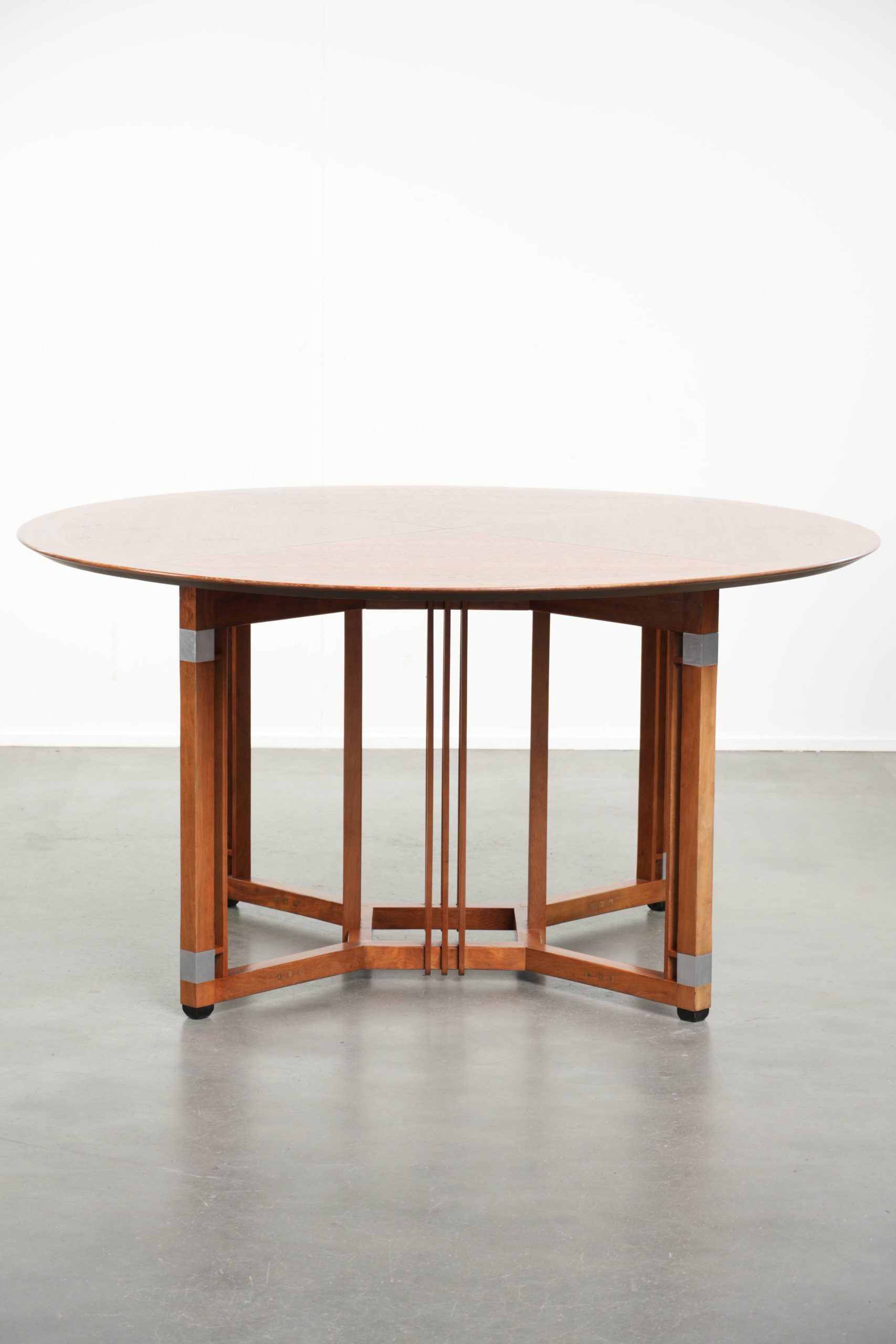 Round vintage Art Deco design dining table  for 4 people