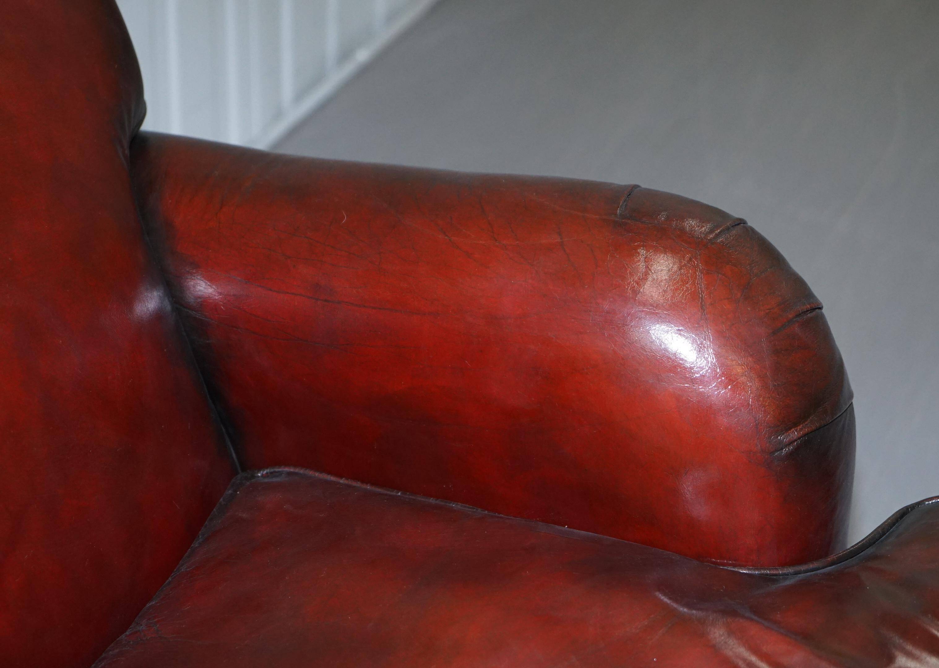 Restored leather canapé in Howard & Son style