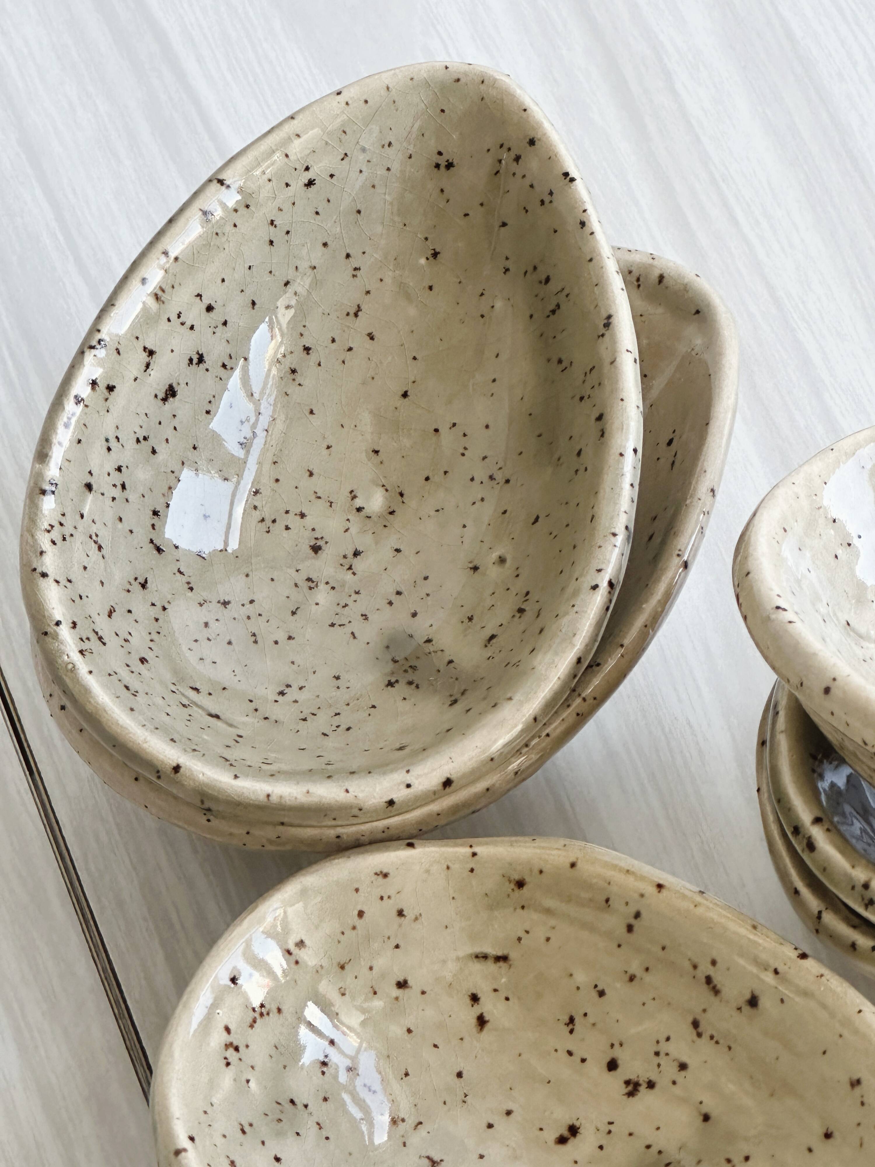 5 spotted pyrite sandstone bowls