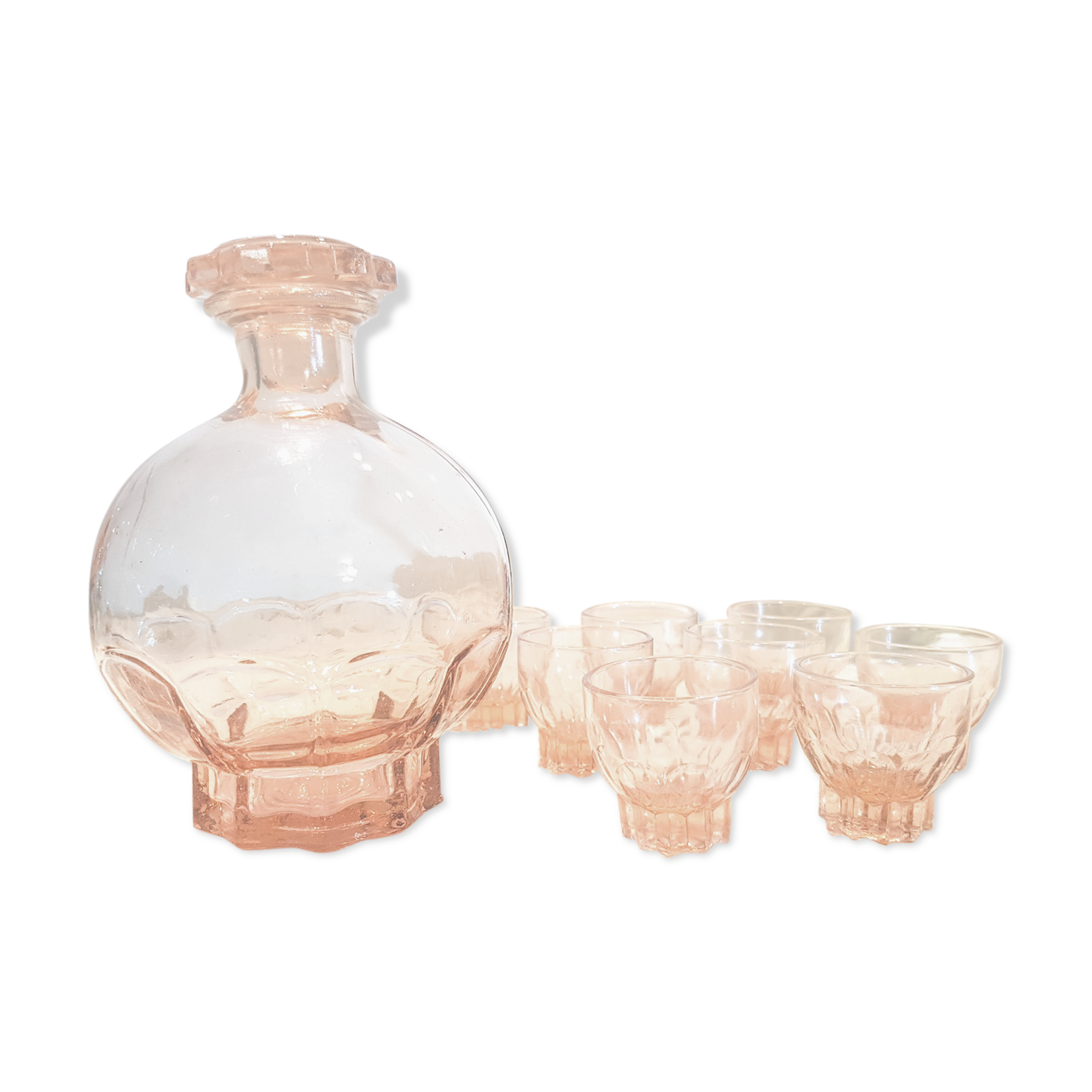 Art Deco-style pink liquor service