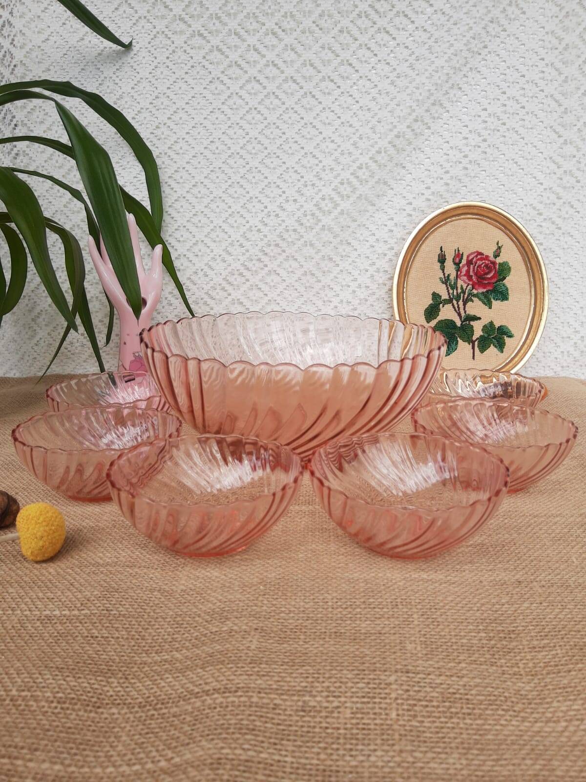 Set of salad bowls and 6 twisted glass bowls Rosaline Arcoroc vintage