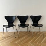 3 chaises Arne Jacobsen série 7